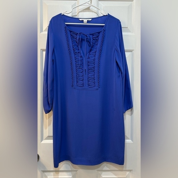 Diane Von Furstenberg 100% Silk Iliana Embellished Dress Ties at V-Neck Size 10 - Picture 1 of 10